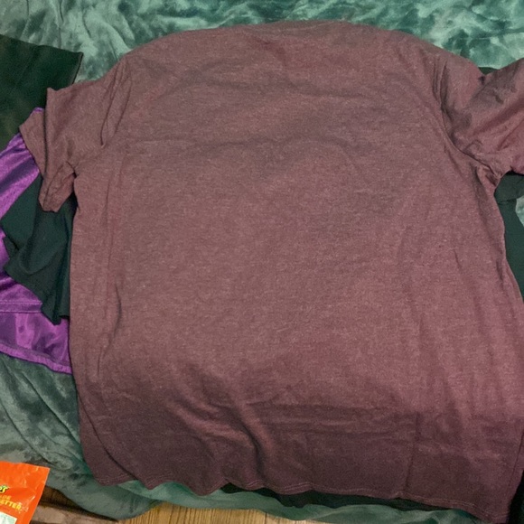 OBX-plum shirt - Picture 2 of 3